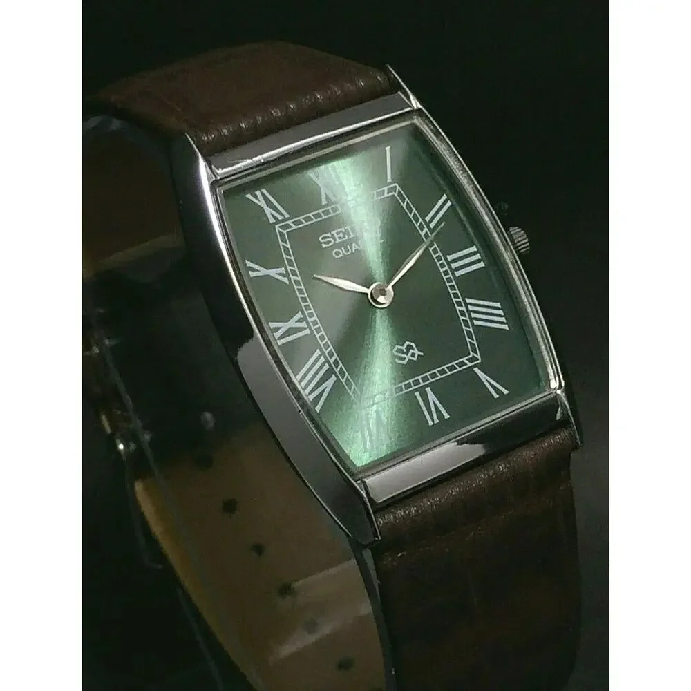 Vintage Style Seiko Quartz Mens Silver Watch & Green accents W/Leather Strap